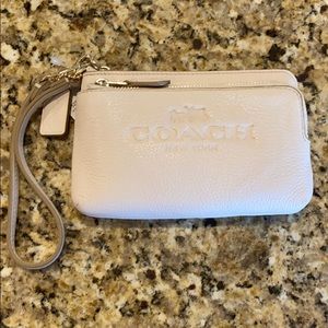 Coach chalk pebble leather wristlet- new with tags